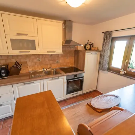Hill Haloze Holiday home Gruskovec