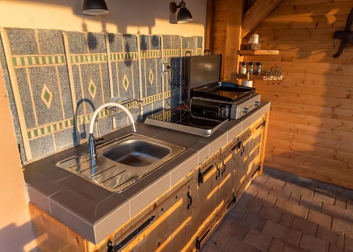 度假居 Hill Haloze *