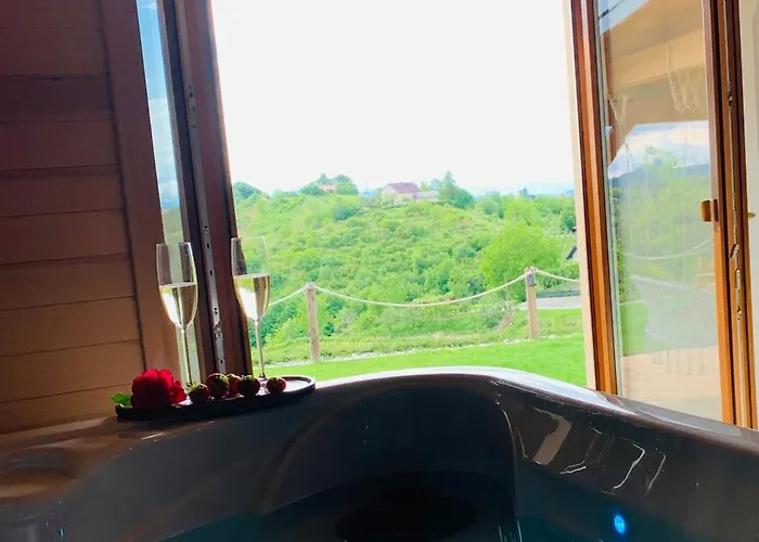 度假居 Hill Haloze